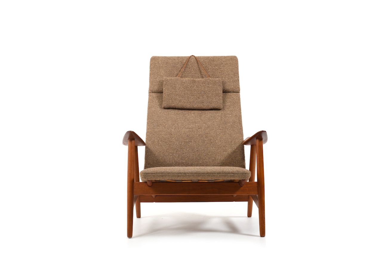 Mid Century Illum Wikkelsø Teak Lounge Chair photo furniture