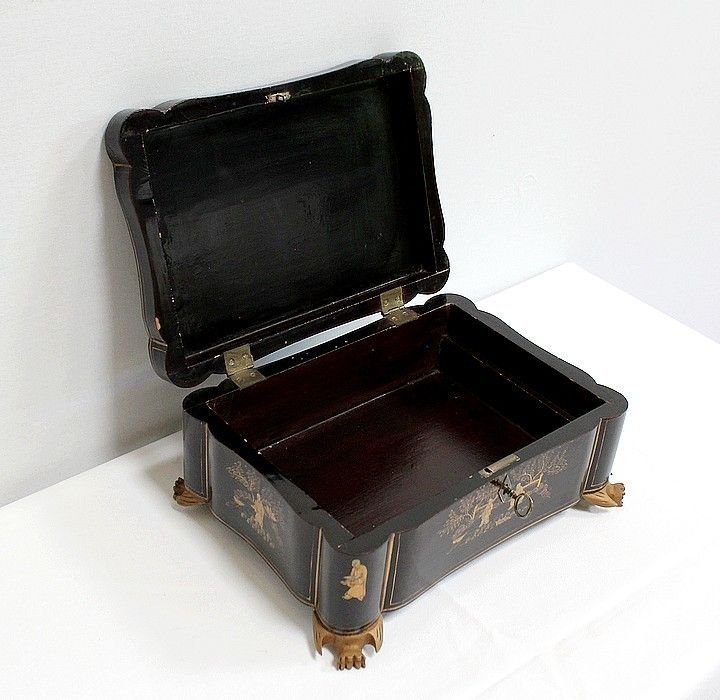 Important Asian Black Lacquered Wood Box, Napoleon III Period Mid 19th Century photo Home Decor
