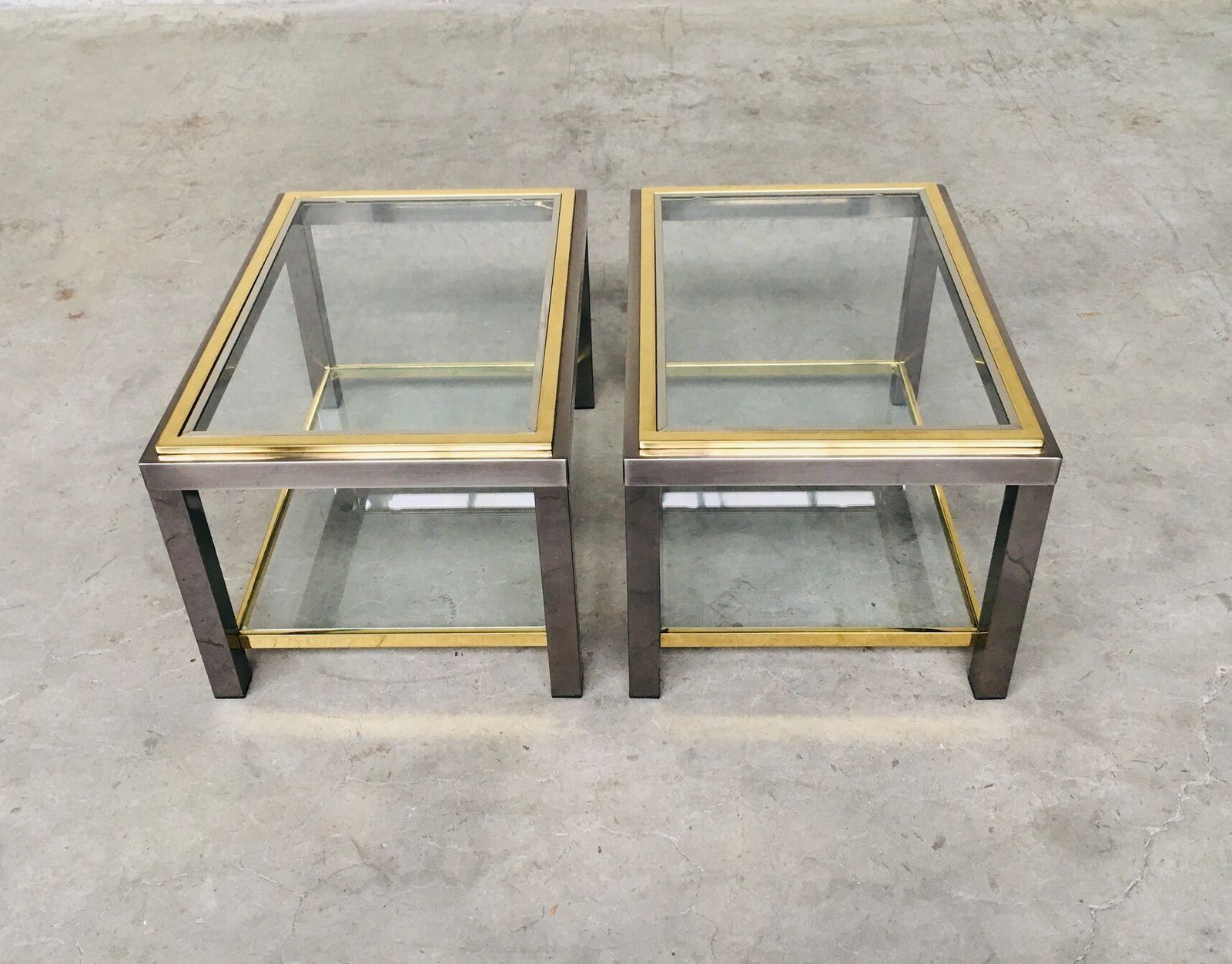 photo for sale Willy Rizzo Stijl Design Bijzettafelset, Jaren 1970 – Tweelaags, Set Van 2