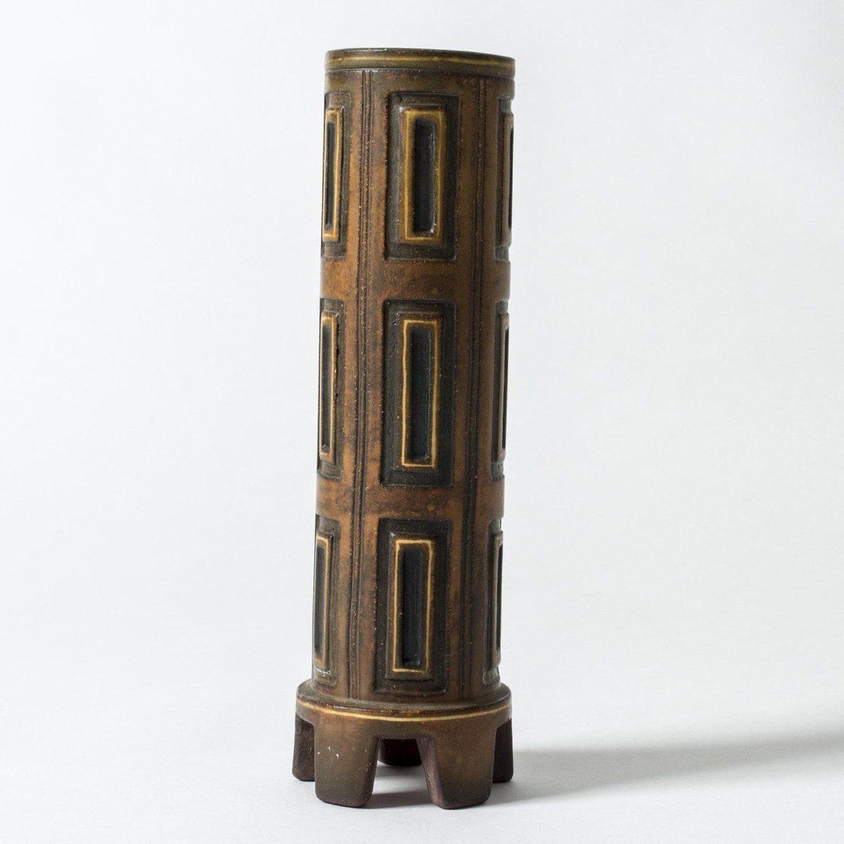 Farsta Rust Vaas Van Wilhelm Kåge Voor Gustavsberg photo furniture