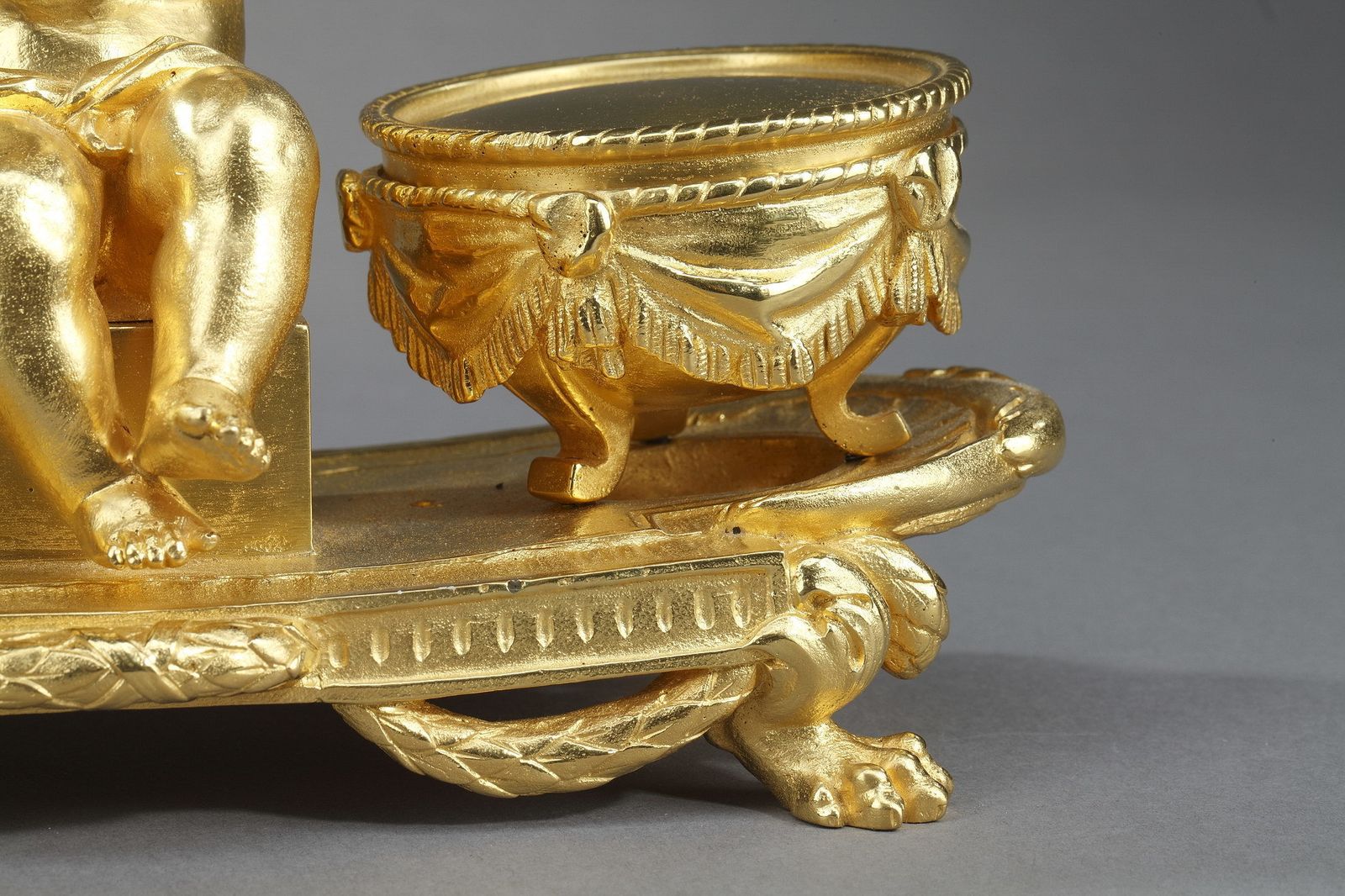 photo vinterior Gilt Bronze Inkwell, "L'amour Timbalier", Louis XVI Style