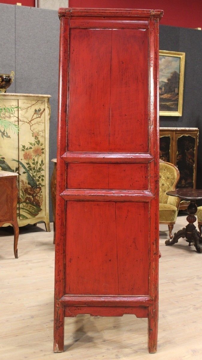 Chinese Wardrobe In Lacquered Wood photo buy