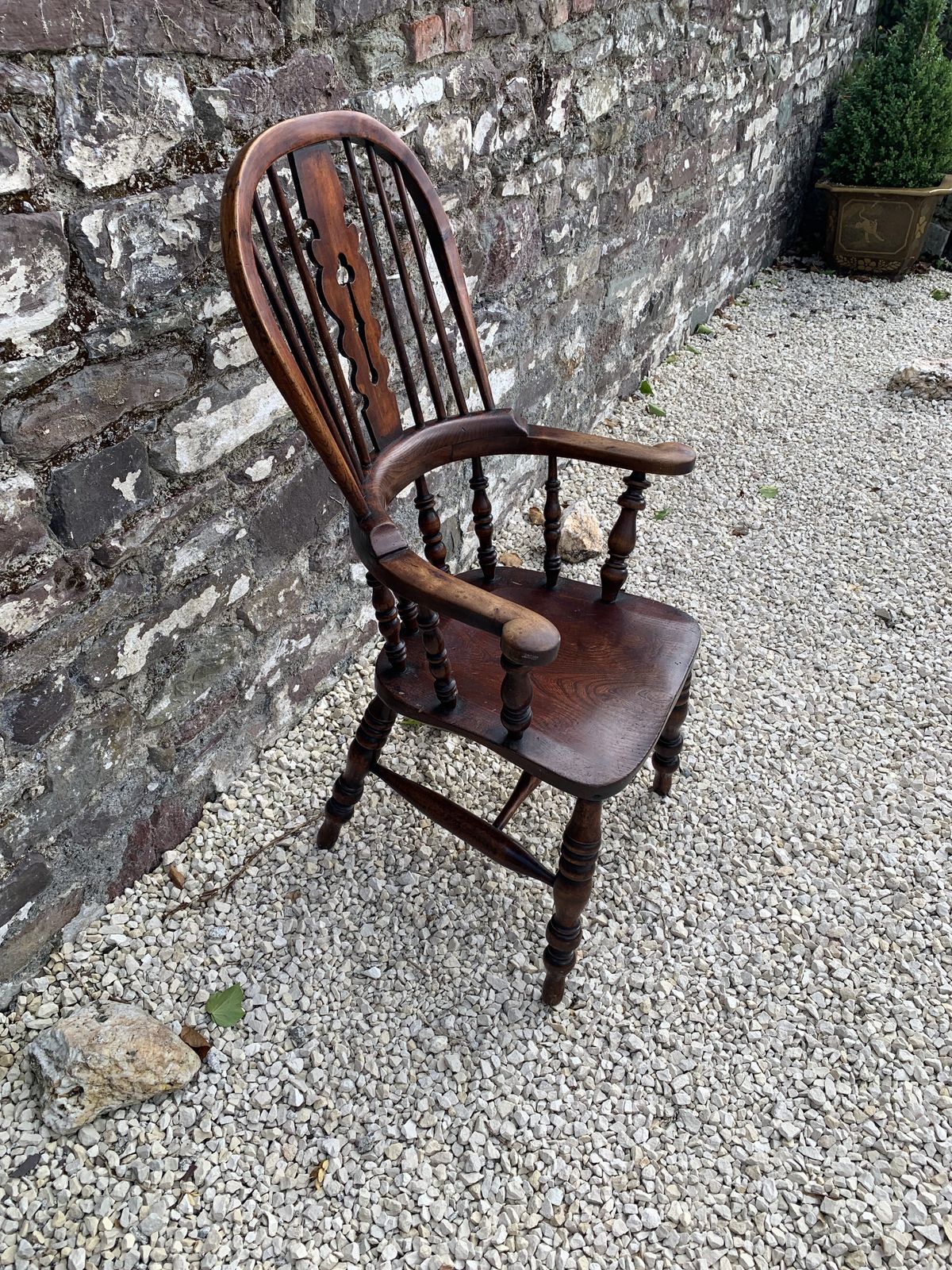 19th Century Broad Arm Windsor Chair photo Furniture