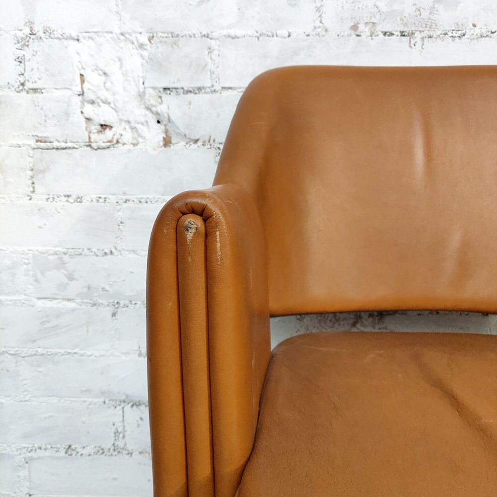 photo vinterior Deauville Leather Vintage Armchair By Marc And Pierre Simon For Airborne, 1960s
