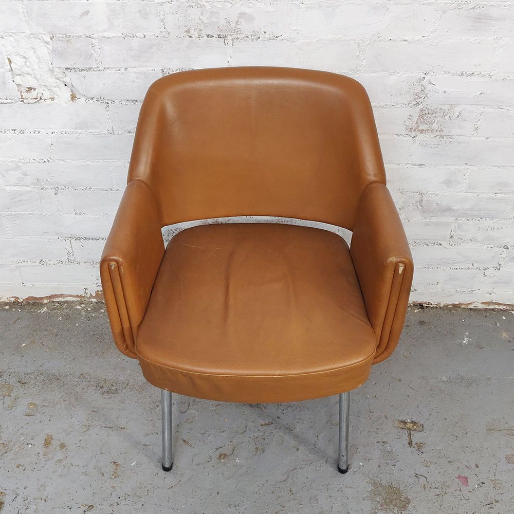 photo buy Deauville Leather Vintage Armchair By Marc And Pierre Simon For Airborne, 1960s