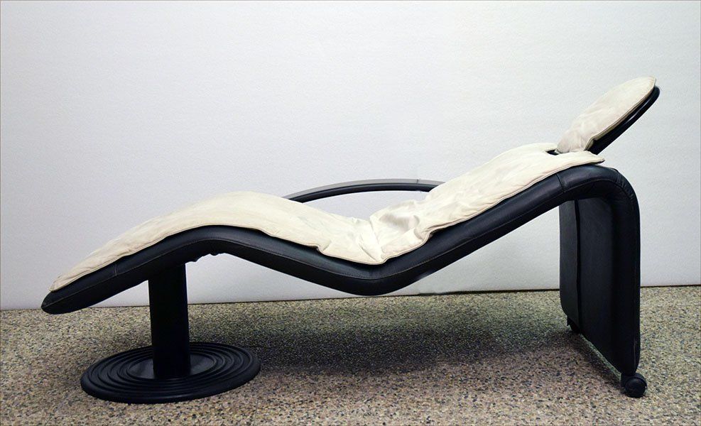 Chaise Longue On Wheels, Italy, 1980s photo buy