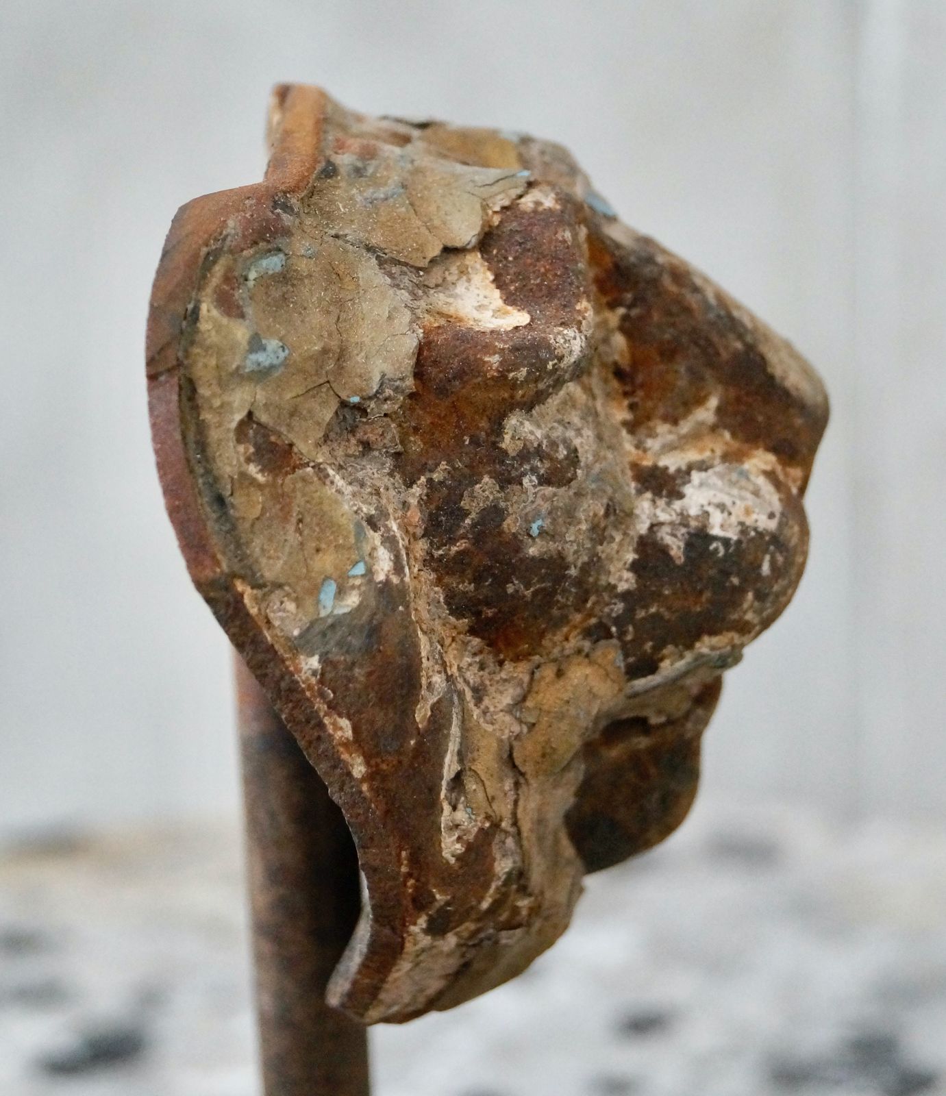Georgian Cast Iron Lion Mask On Stand photo furniture