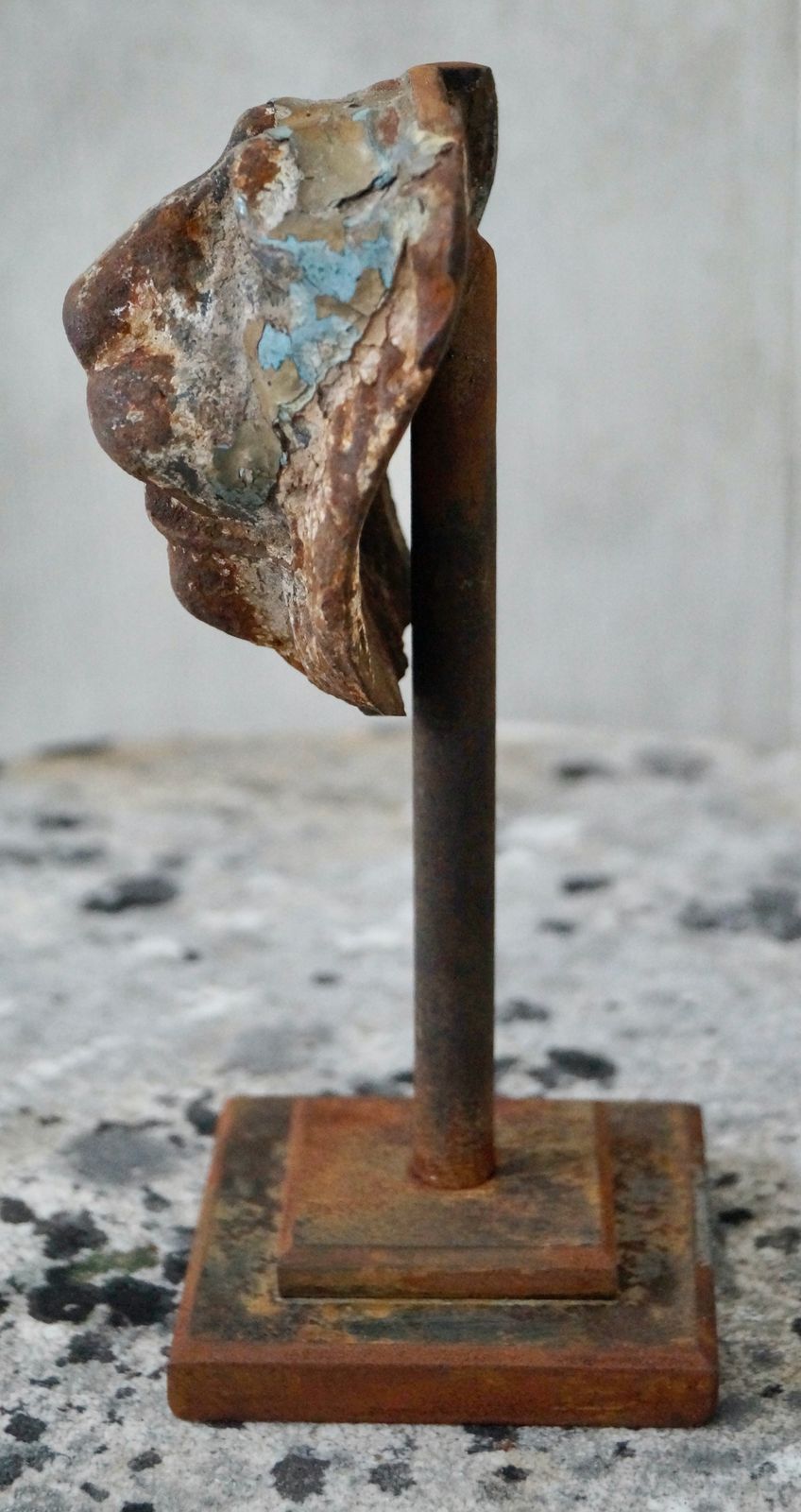 Georgian Cast Iron Lion Mask On Stand photo 240.0