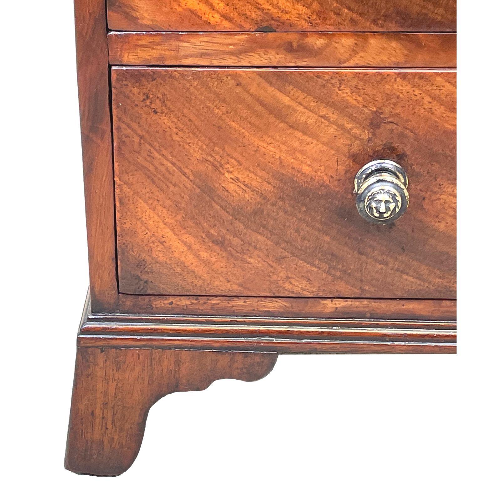 Georgian Mahogany Miniature Chest (England, Circa 1800) photo furniture