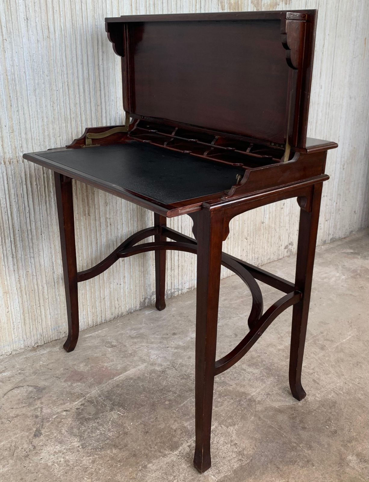 photo vinterior Late 19th Bureau Antique Cartonnier Sliding Top For Hidden Storage