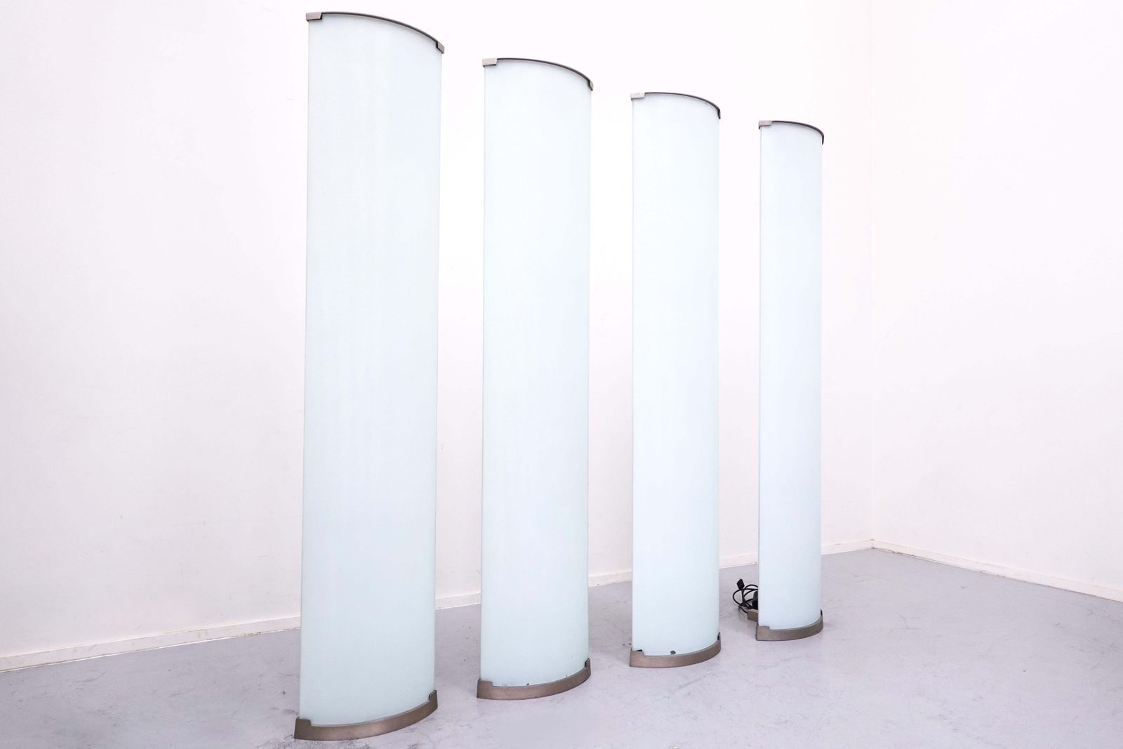 Mid Century Italian "Pirellone" Floor Lamp By Gio Ponti For Fontana Arte, 1967 photo 2318.0