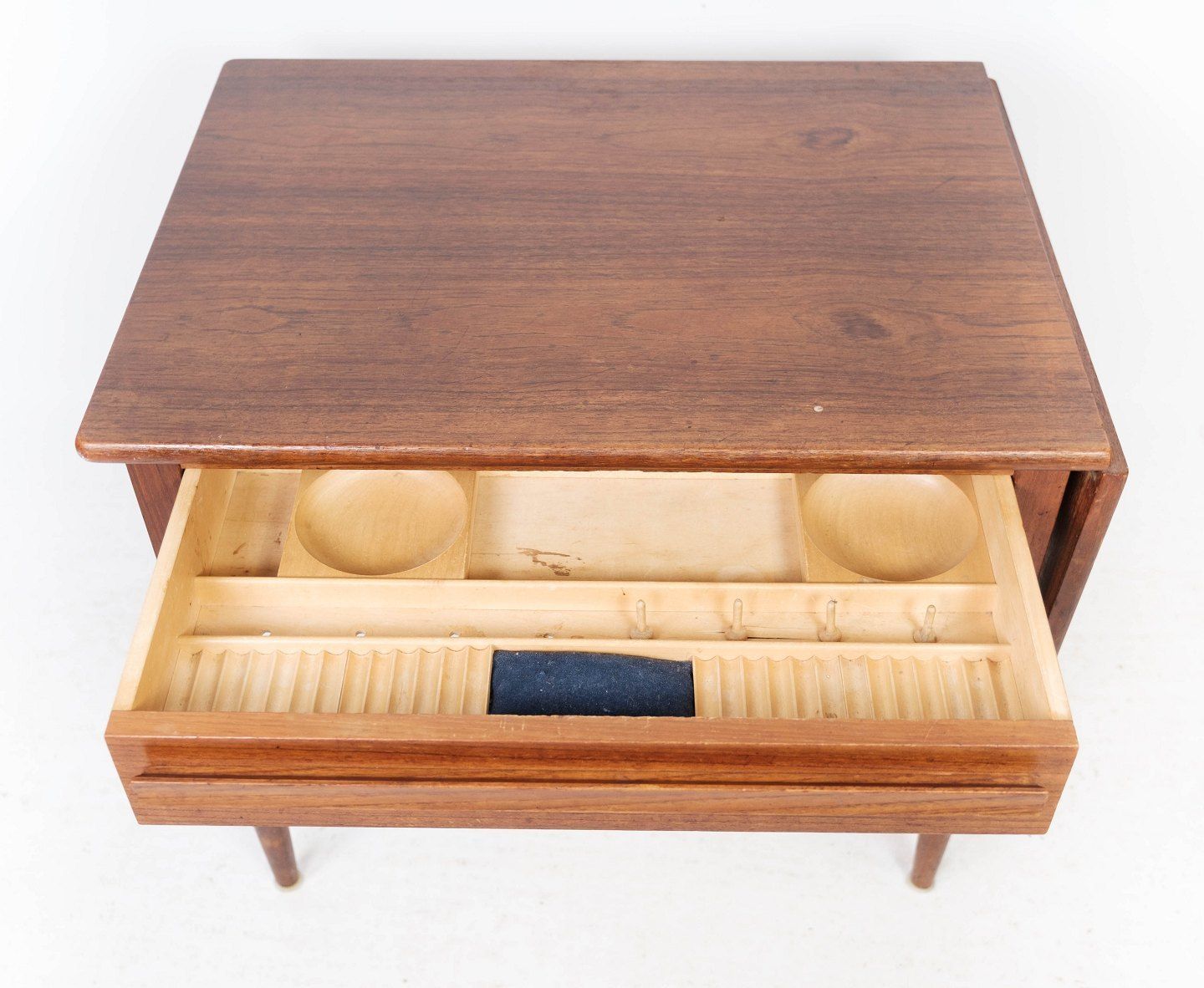 Side Table With Teak Flaps Of Danish Design Manufactured By Silkeborg Møbelfabrik In The 1960s. photo 615.0