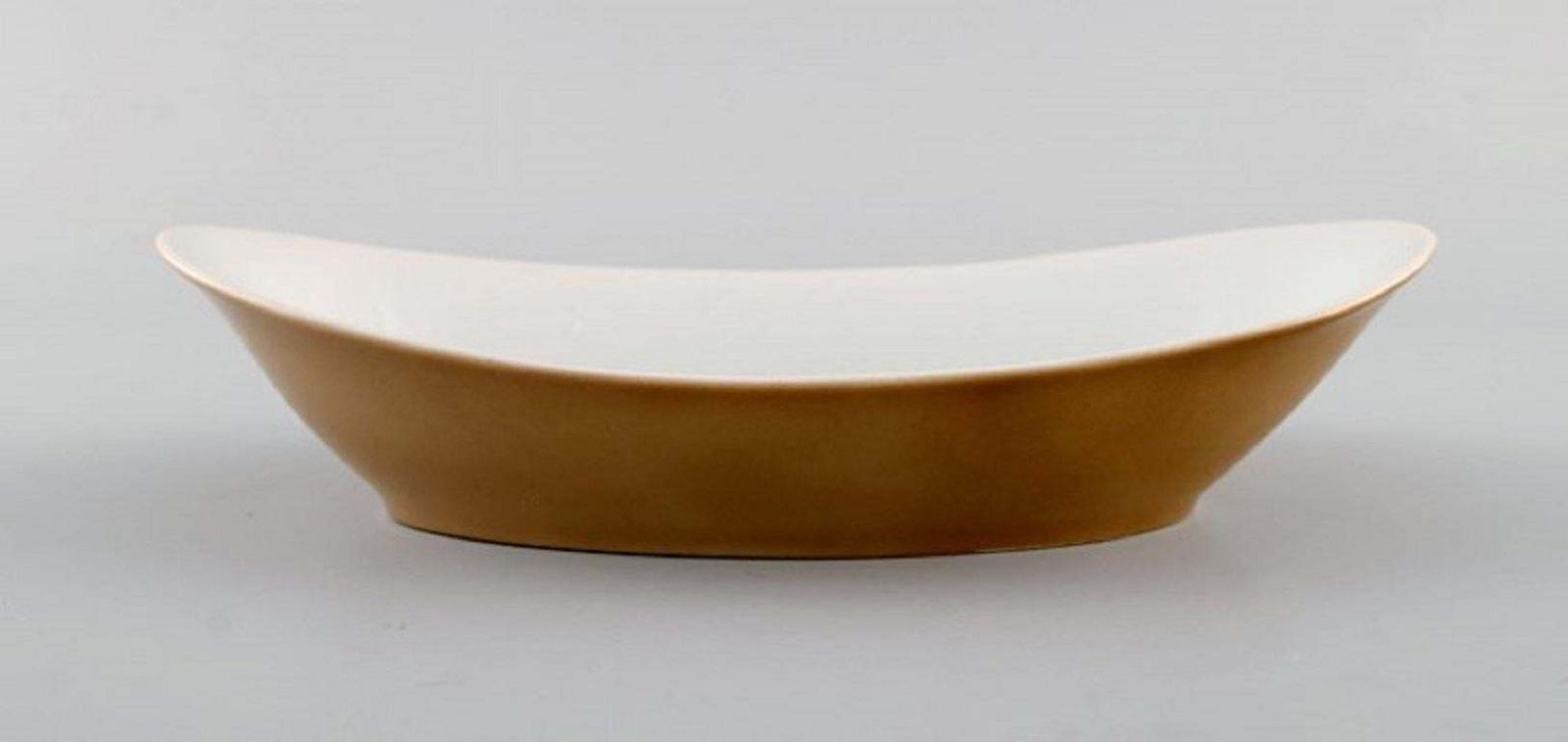 Kenji Fujita For Tackett Associates, Three Bowls In Porcelain, Dated 1953 56 photo for sale