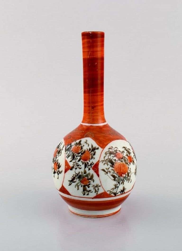 Antique Chinese Long Necked Vase In Hand Painted Porcelain, 19th Century photo furniture