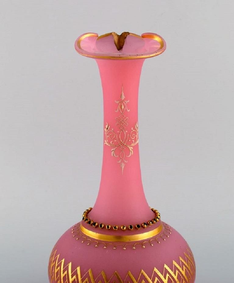 Large Vase In Pink Mouth Blown Art Glass Decorated With 24 Carat Gold Leaf photo 264.0