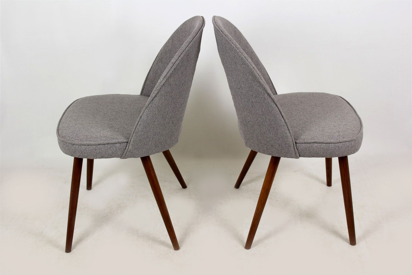 Dining Chairs By Antonín šuman For Tatra, 1960s, Set Of 2 photo buy