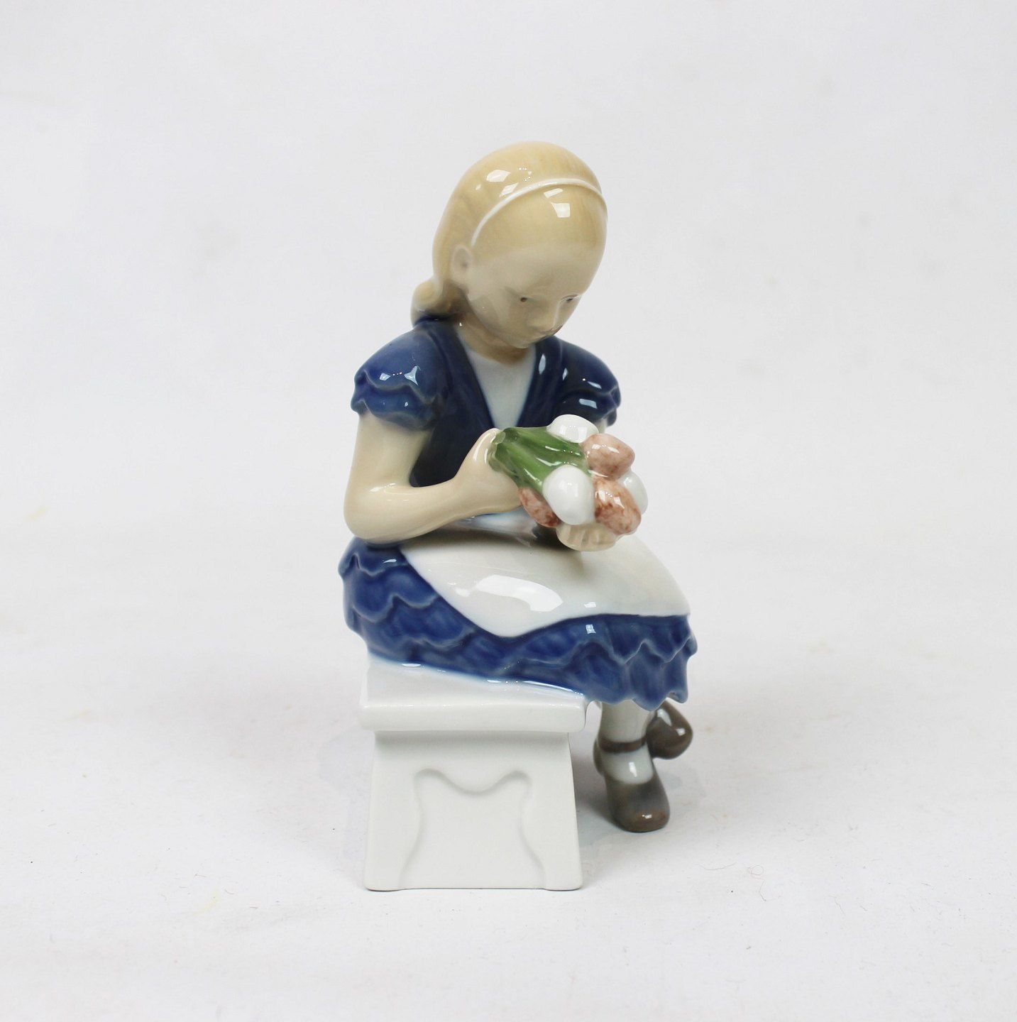 Porcelain Figure Of Girl With Flowers No .: 2298 By B&G. photo furniture