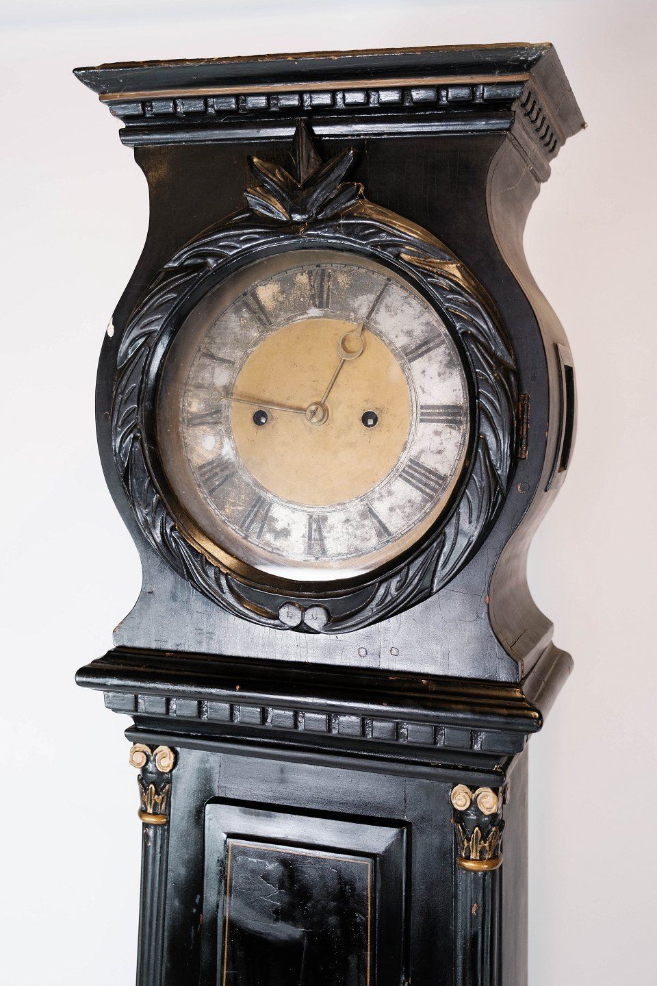 Bornholm Watch Of Black Painted Wood photo furniture