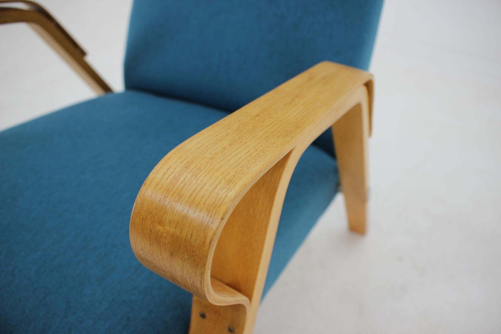 photo furniture 1970s Armchair By Tatra, Czechoslovakia