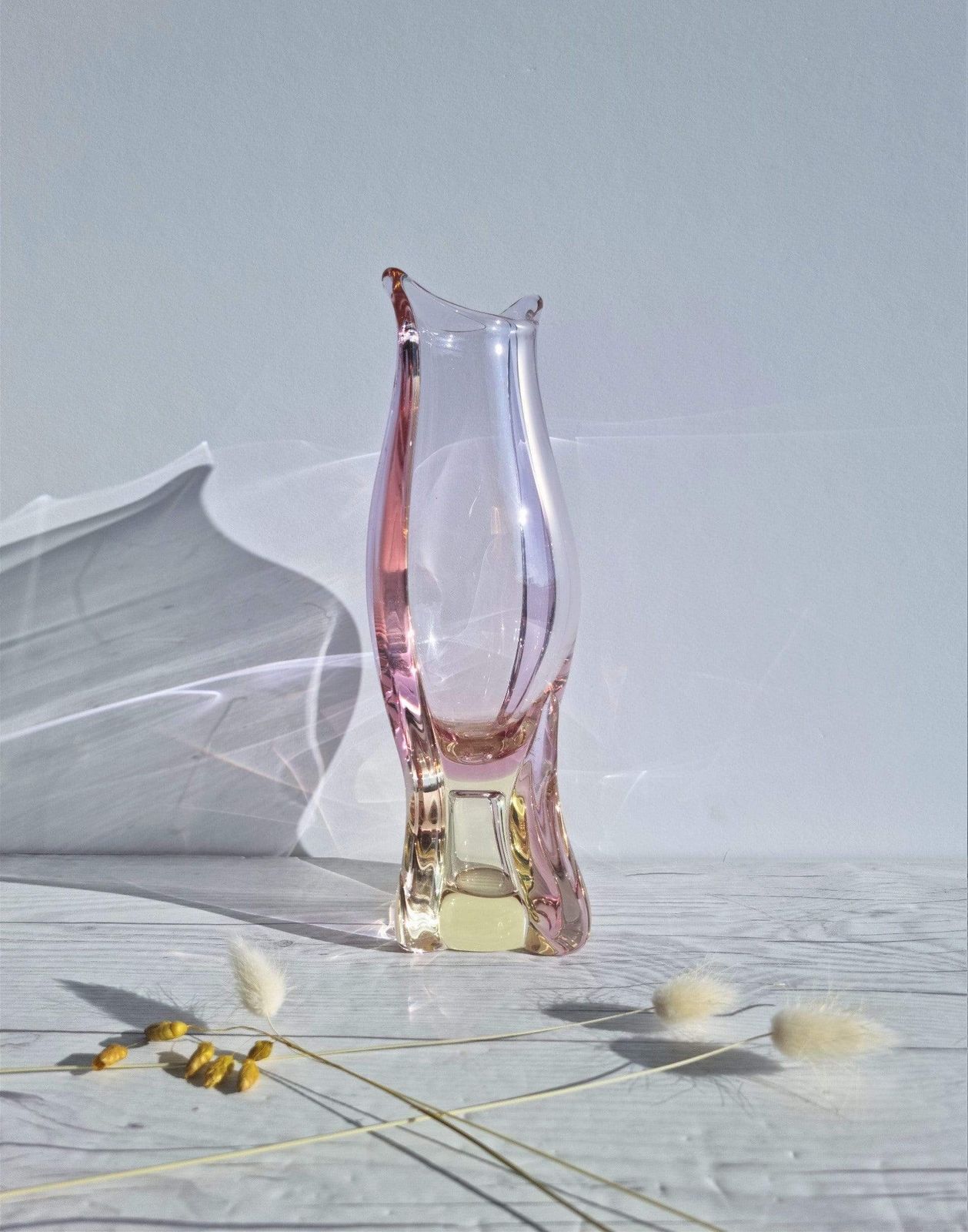 Miloslav Klinger For Zbs, Citrine And Neodymium Colour Change Sommerso Vase, 1960s 70s, Czech, Rare photo vintage
