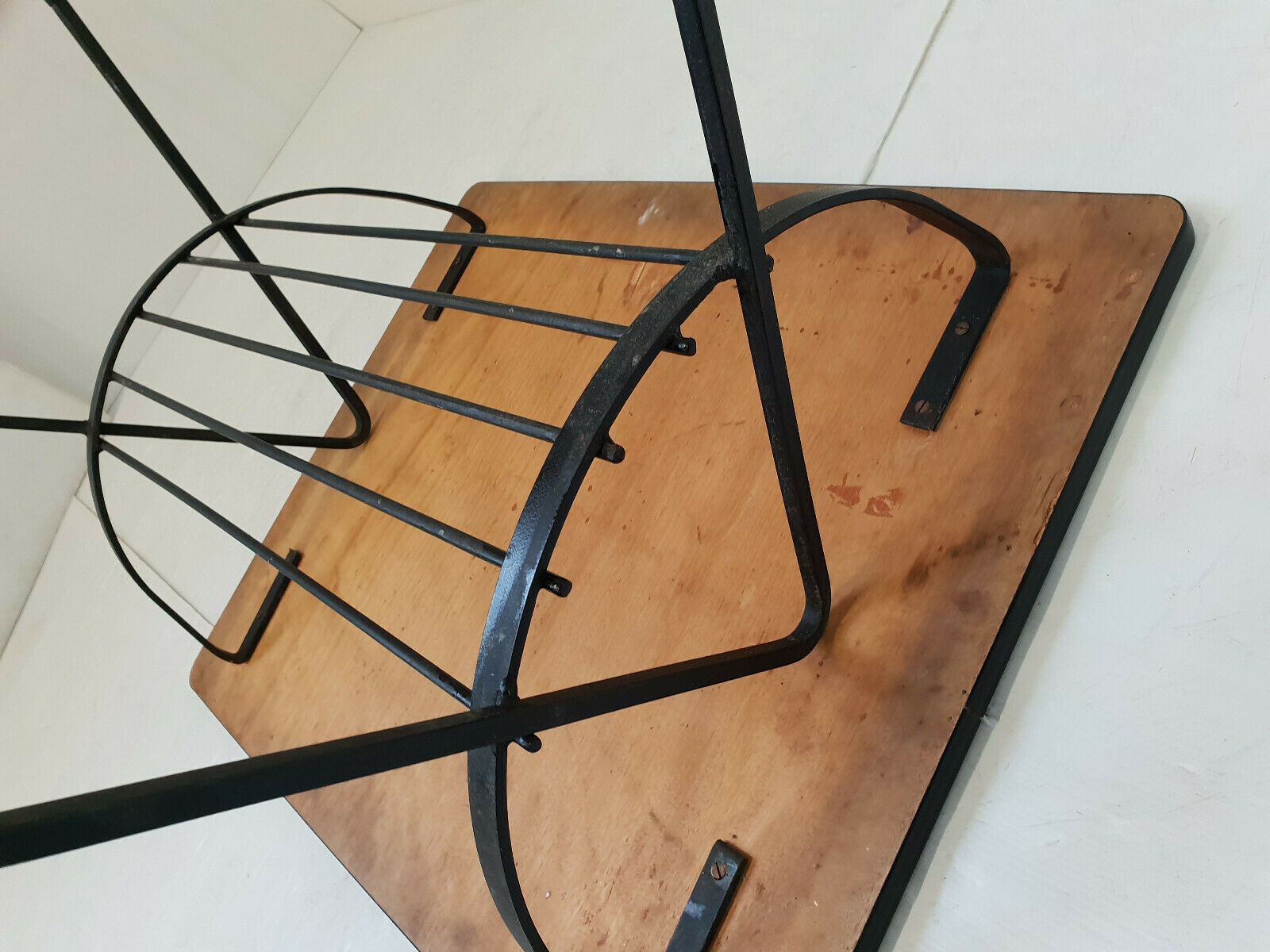 Vintage Salontafel Uit De Jaren 1950 In Staal En Resin Met Caravelle Decoratie photo buy