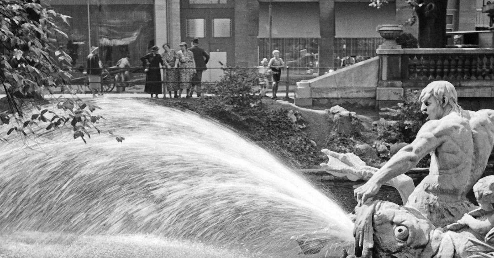 Tritons Fountain At Koenigsallee Avenue Duesseldorf, Germany Karl Heinrich Lämmel photo furniture