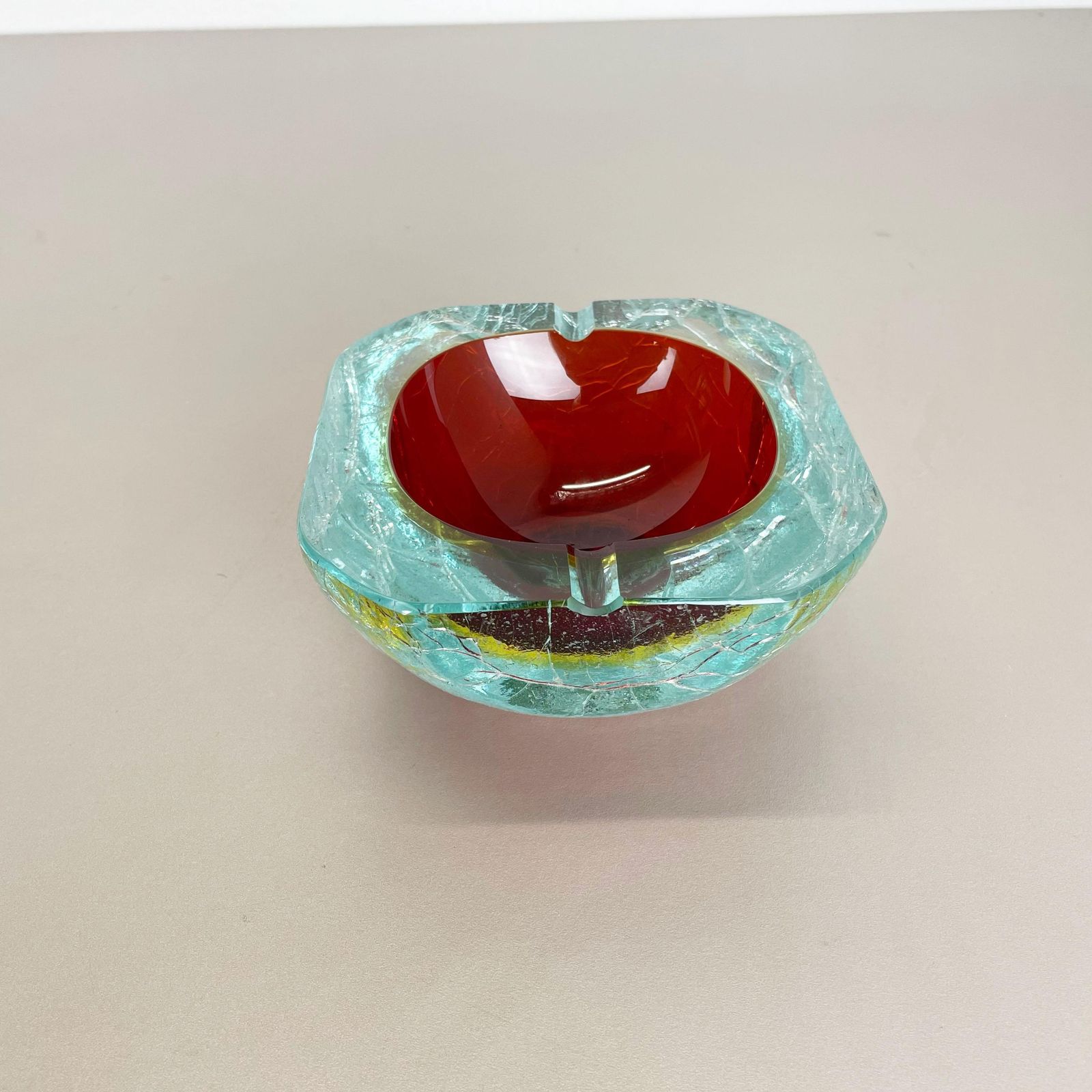 Large Murano Glass Crack Structure Bowl Shells Ashtray Element Italy 1970s photo vinterior