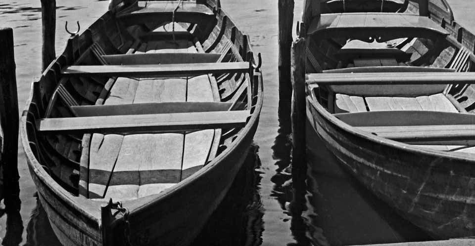 Karl Heinrich Lämmel Boats At Quay On Alster View To Hamburg City Hall, Germany 1938, Printed Later 1938/2021 photo furniture