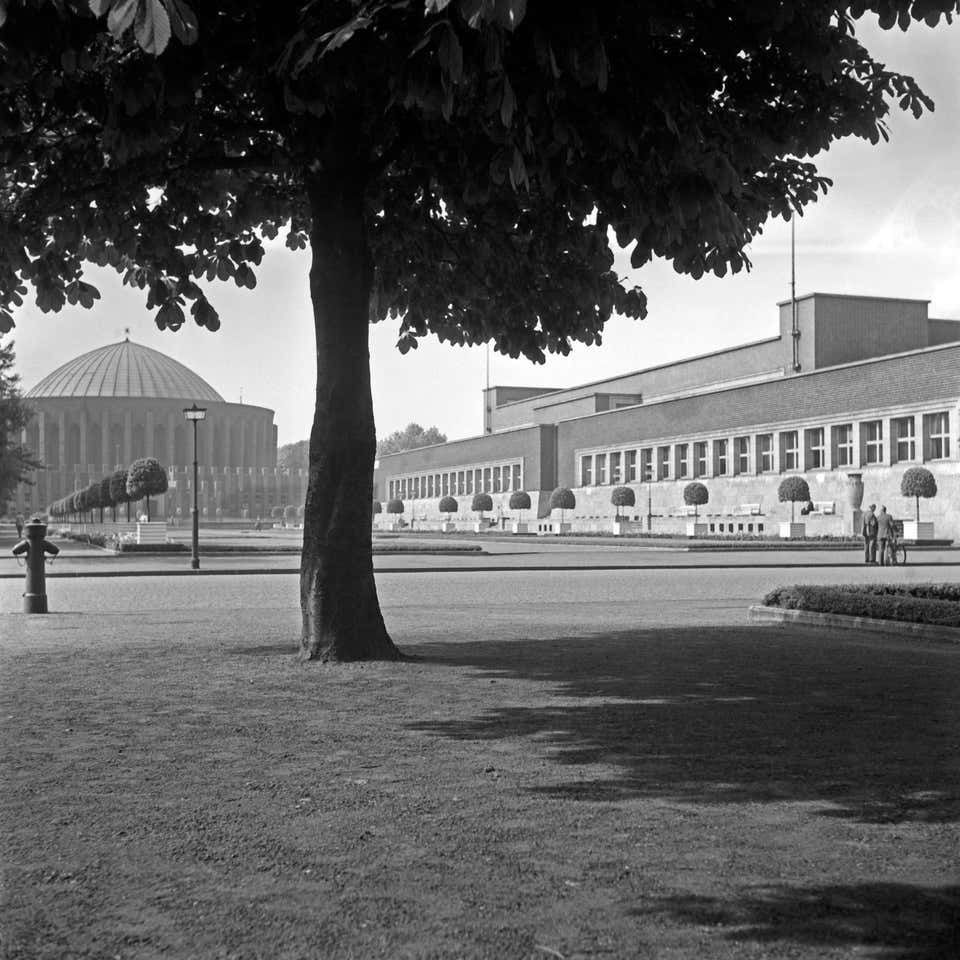 Karl Heinrich Lämmel Duesseldorf Planetarium And Shipping Museum, Germany 1937 Printed Later 1937/2021