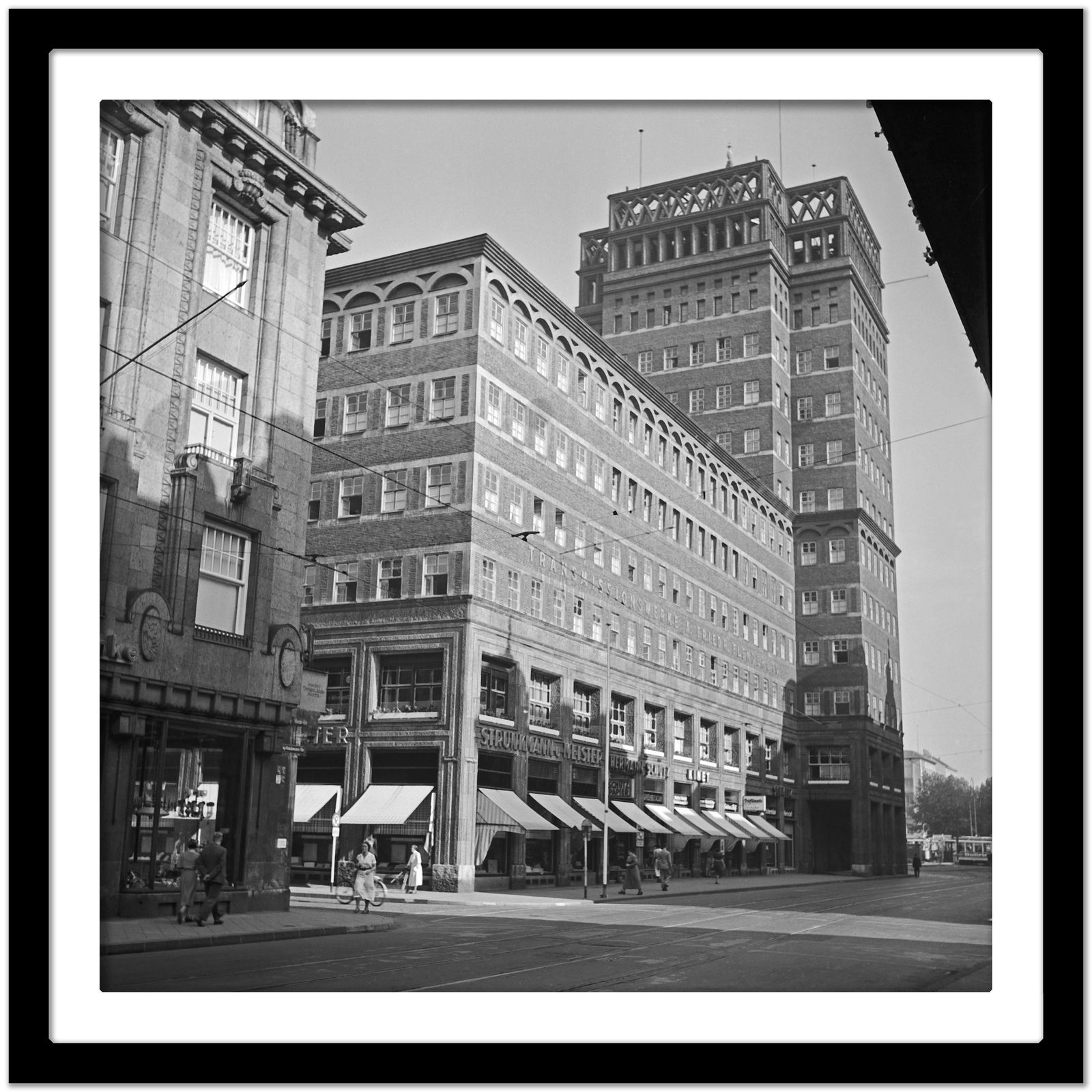 Karl Heinrich Lämmel Wilhelm Marx Skyscraper At Duesseldorf City Centre, Germany 1937 Printed Later 1937/2021 photo Art