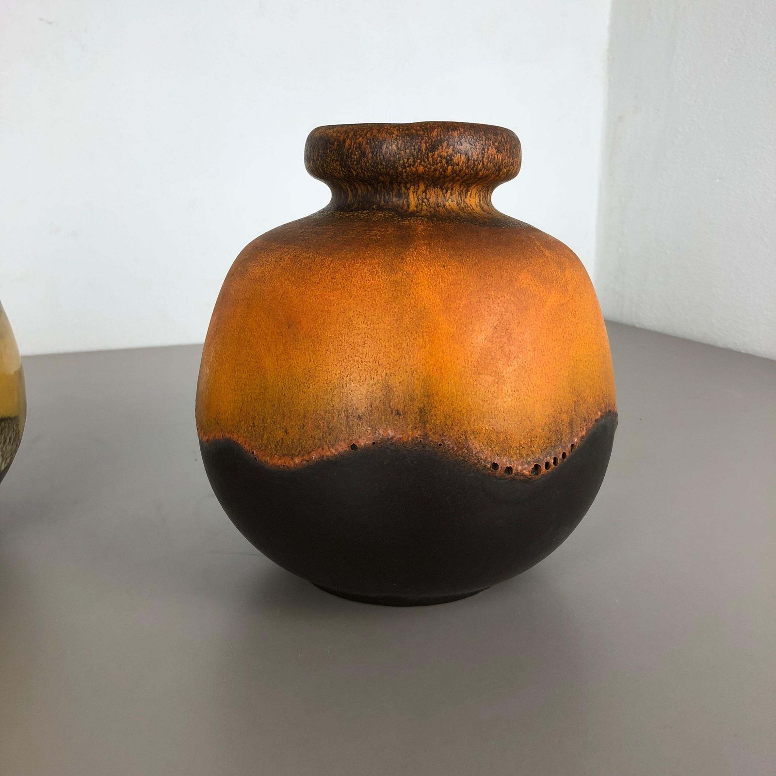 Set Of Two Pottery Fat Lava Vases Model "484 21" Made By Scheurich Germany 1970s photo vinterior