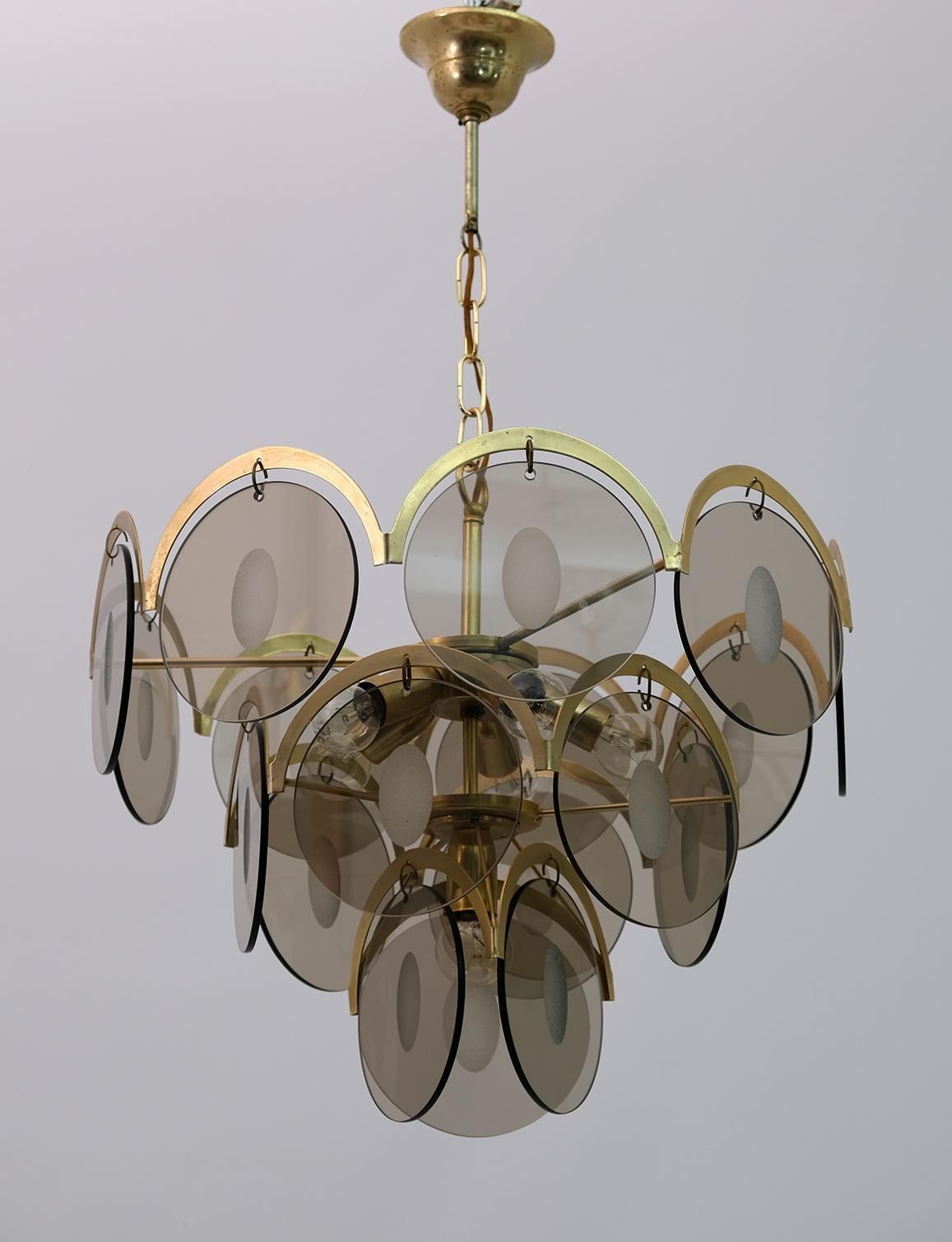 Gino Vistosi Mid Century Modern Amber Glass And Brass Chandelier photo vinterior