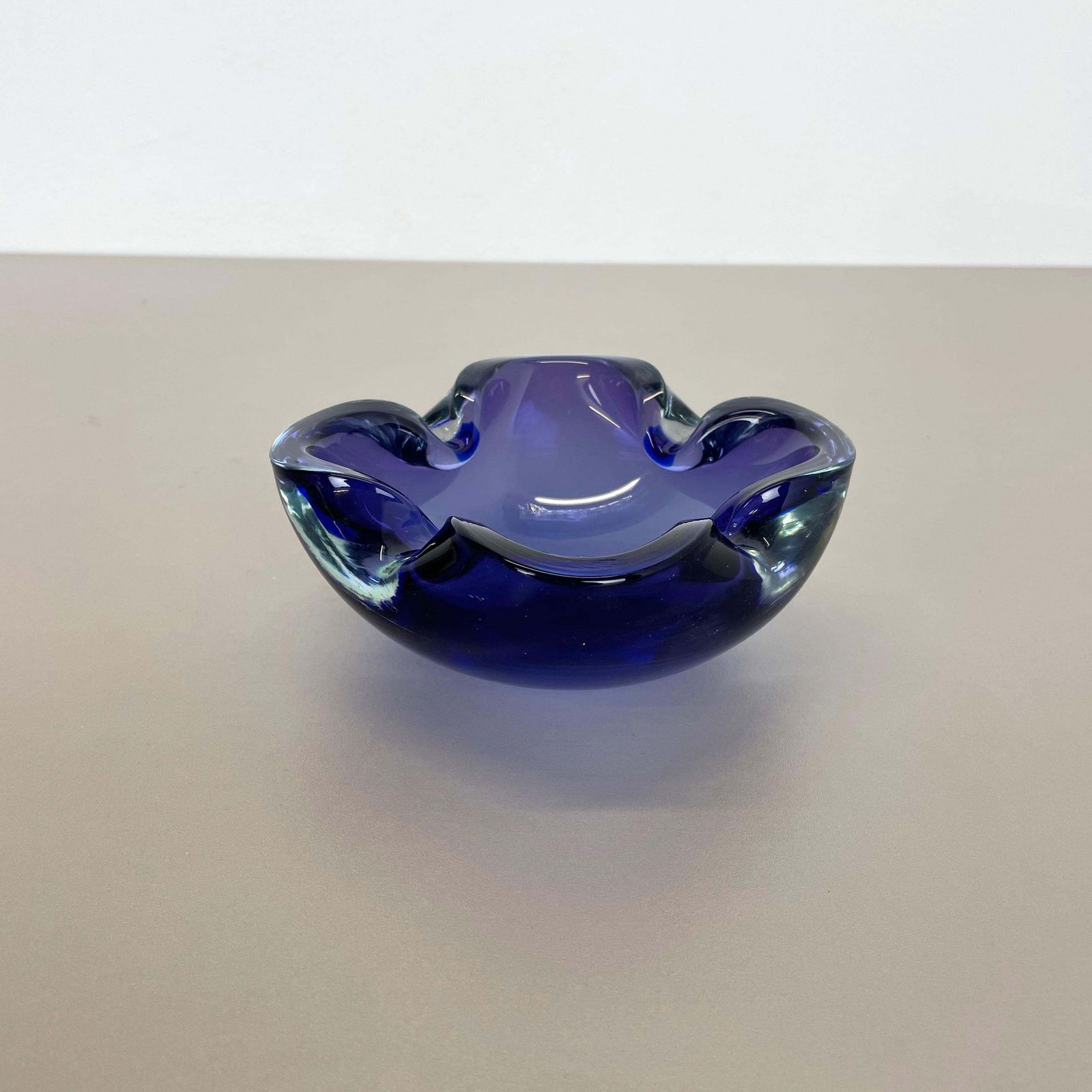 Heavy Murano Glass "Blue" Bowl Element Shell Ashtray Murano, Italy, 1970s photo Home Decor