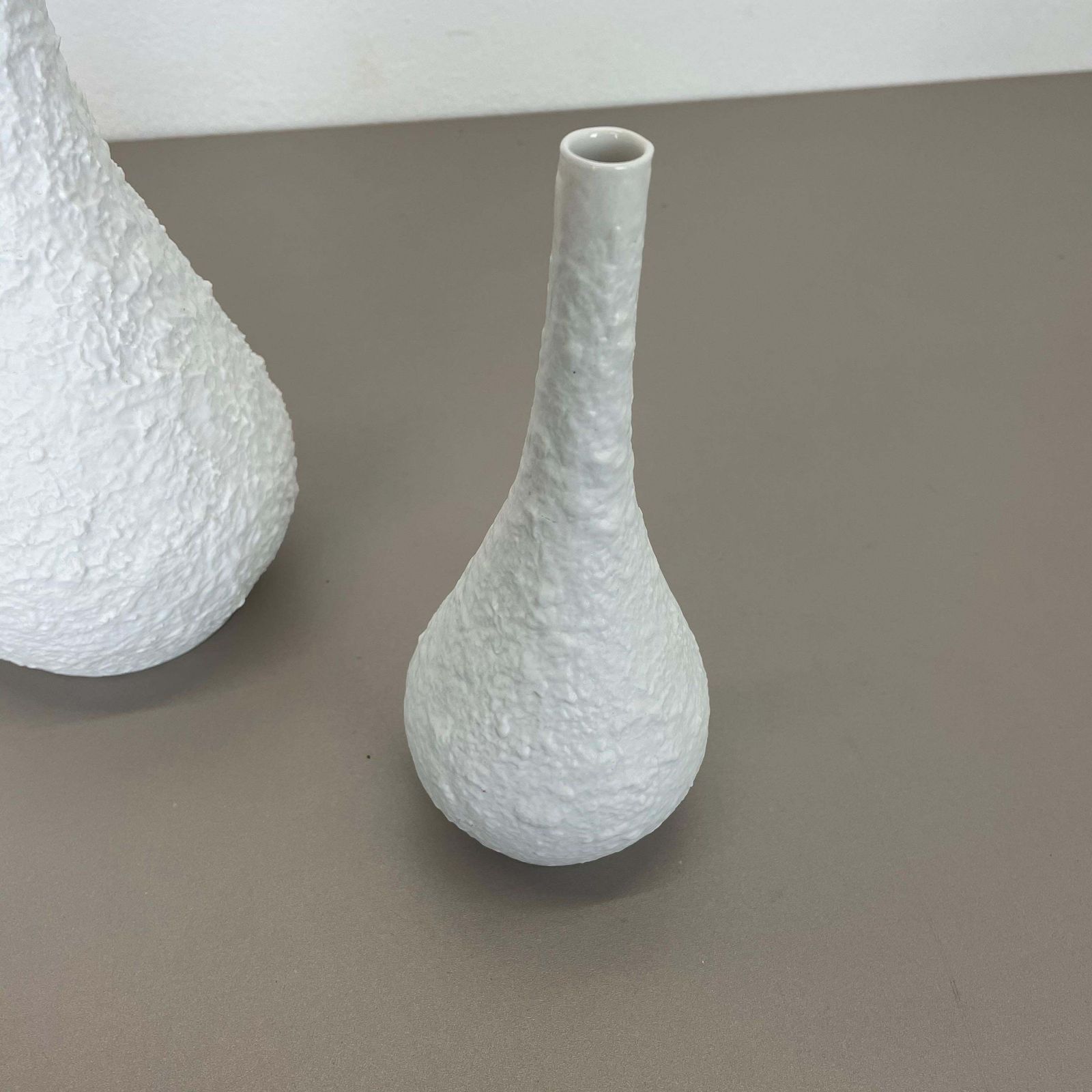 Set Of 3 Op Art Biscuit Porcelain Vases By Edelstein Bavaria, Germany, 1970s photo vinterior