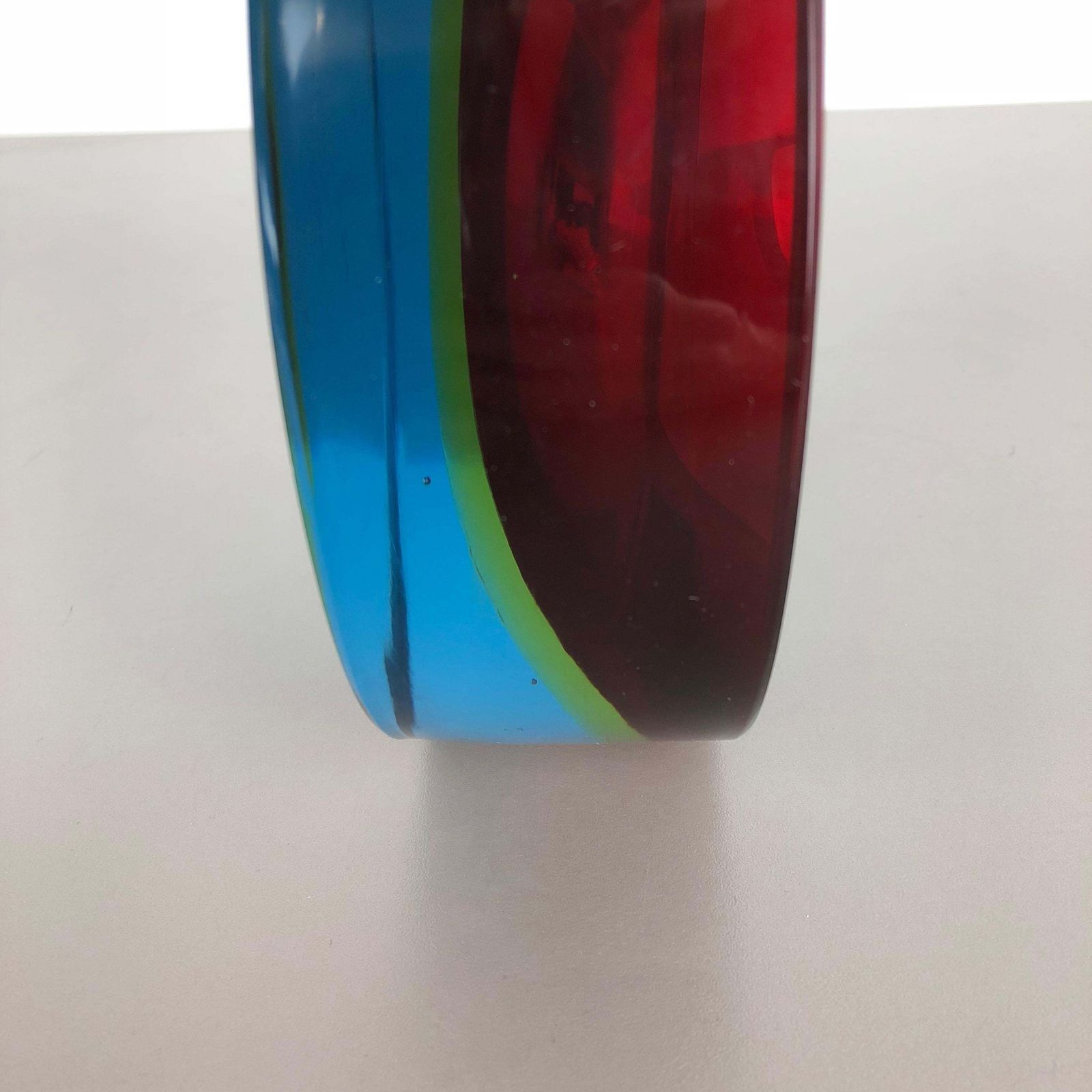 photo furniture Extra Large 3,6kg Sommerso Bowl Murano Vetri Glass By Cenedese, Italy, 1970s