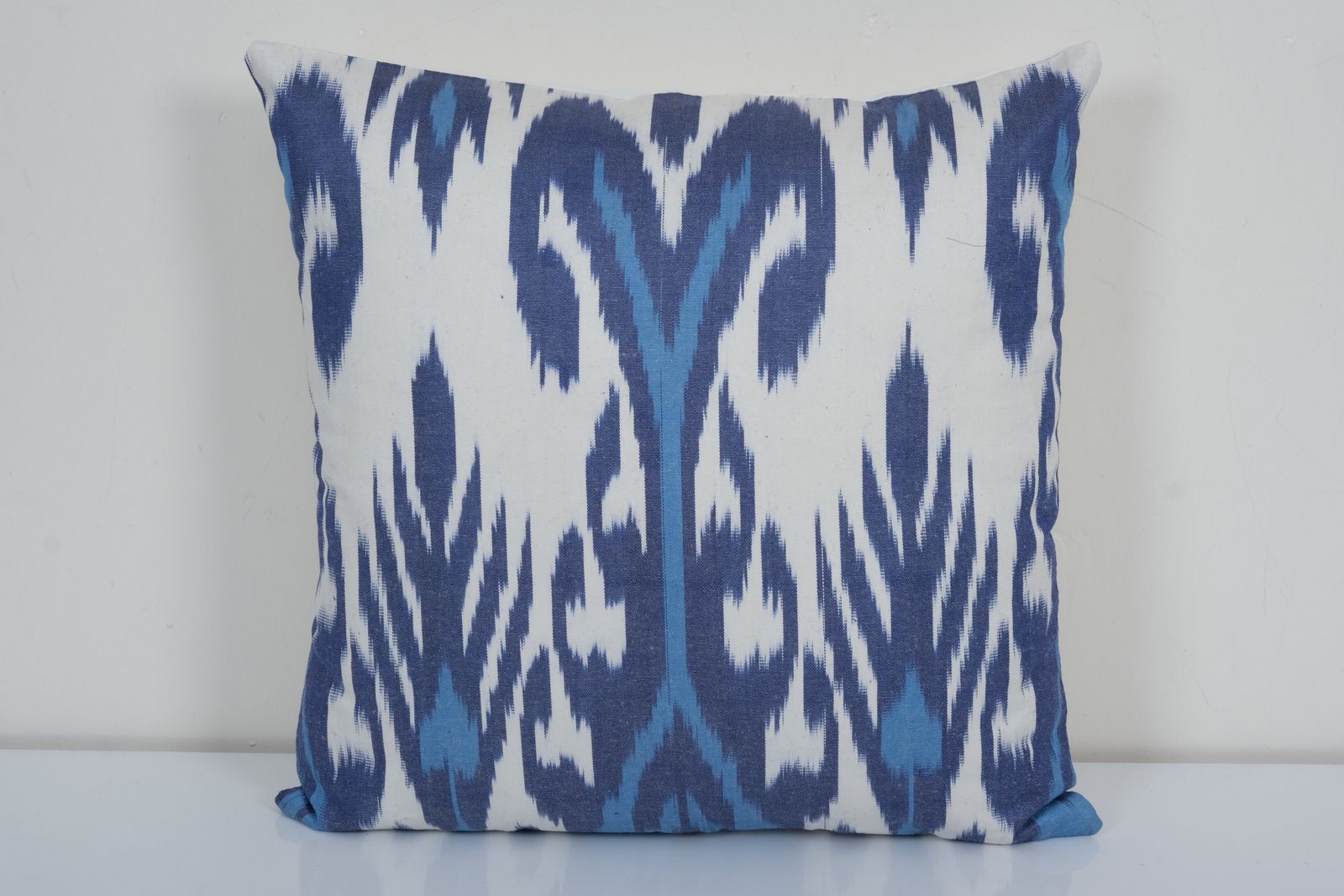 Ethnic Ikat Chevron Pillowcase Blue Square Pillow Uzbek Ikat Pillow Ikat Fabric 35x35 Cm