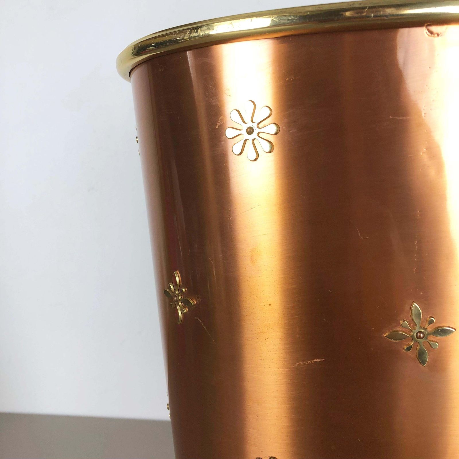 photo furniture Original 1950s Copper Umbrella Stand By Vereinigte Werkstätten München, Germany