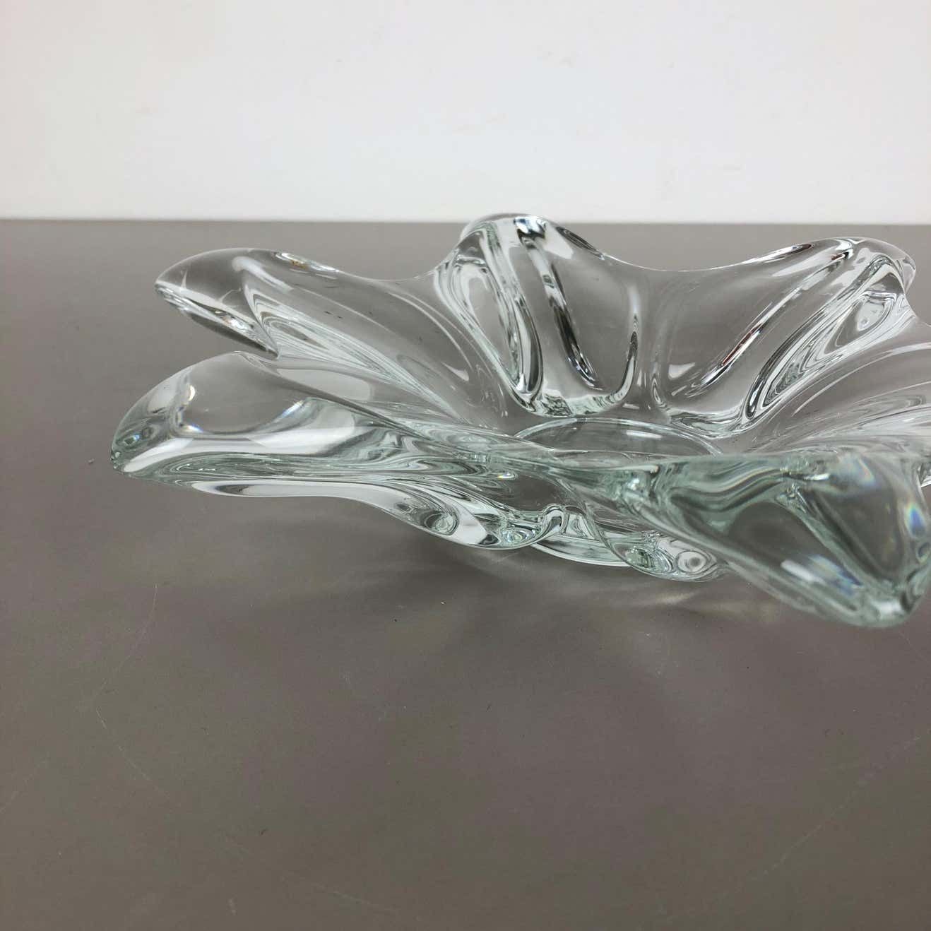 Large French Floral Crystal Glass Shell Bowl By Art Vannes, France, 1970s photo Home Decor