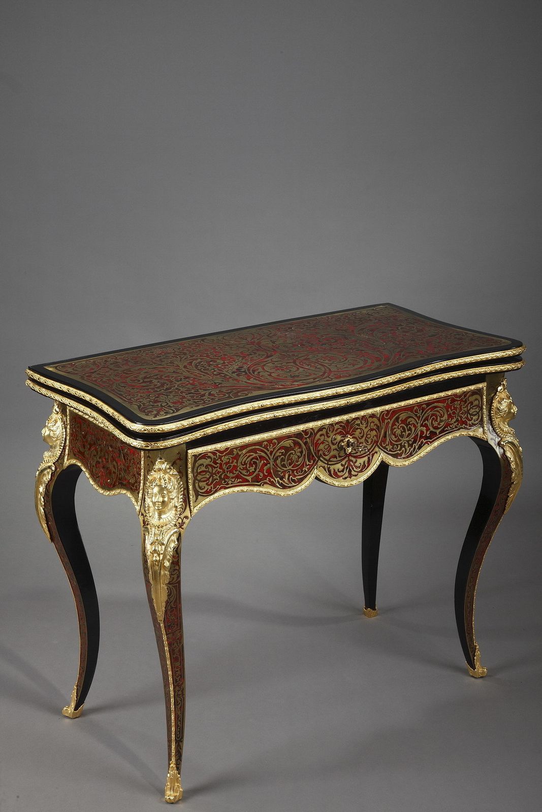 Console en speltafel in Boulle-marketerij