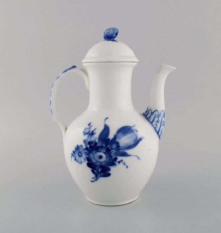 Royal Copenhagen Blue Flower Braided Coffee Pot, Model Number 10/8189 photo 178.0