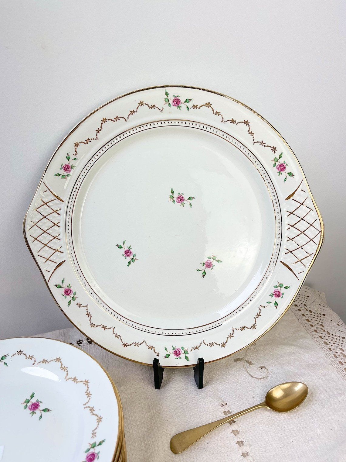 Porcelain Dessert Service L’amandinoise Made In France ~ White Porcelain Service With Small Flowers Pattern ~ Porcelain Cake Dish ~ Pie Dish photo buy