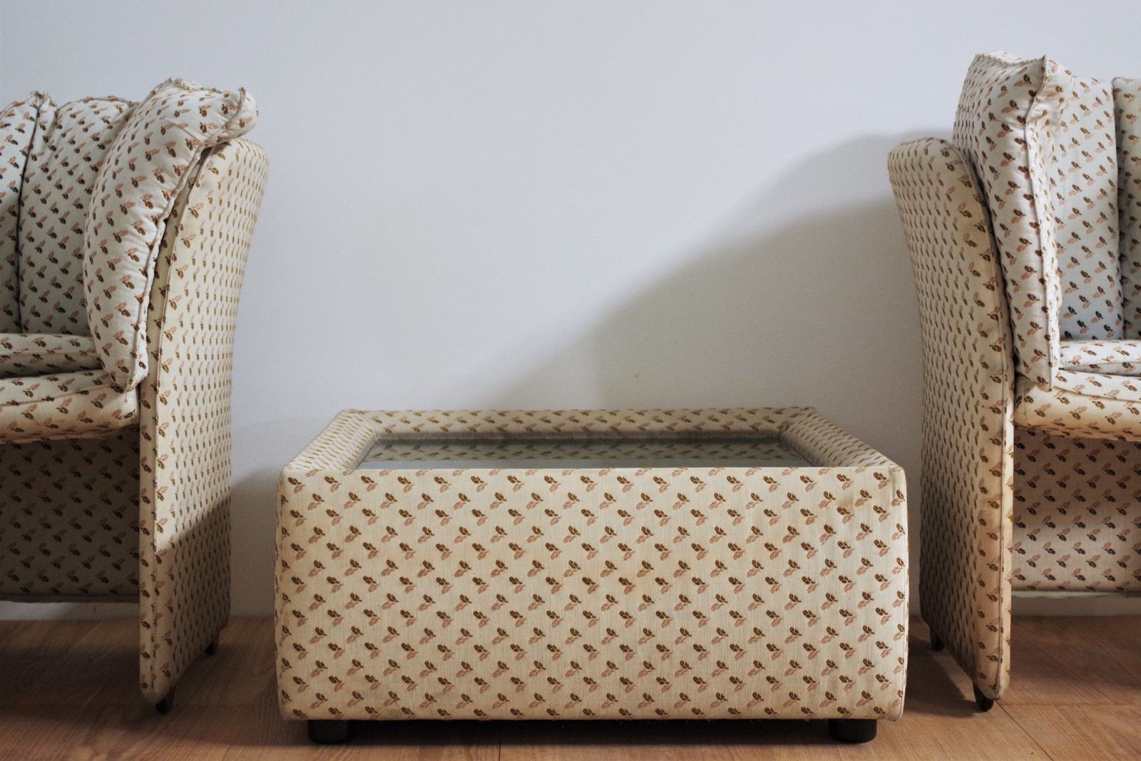 Armchairs And Coffee Table In The Style Of B&B Italia, 1970s, Set Of 4 photo buy