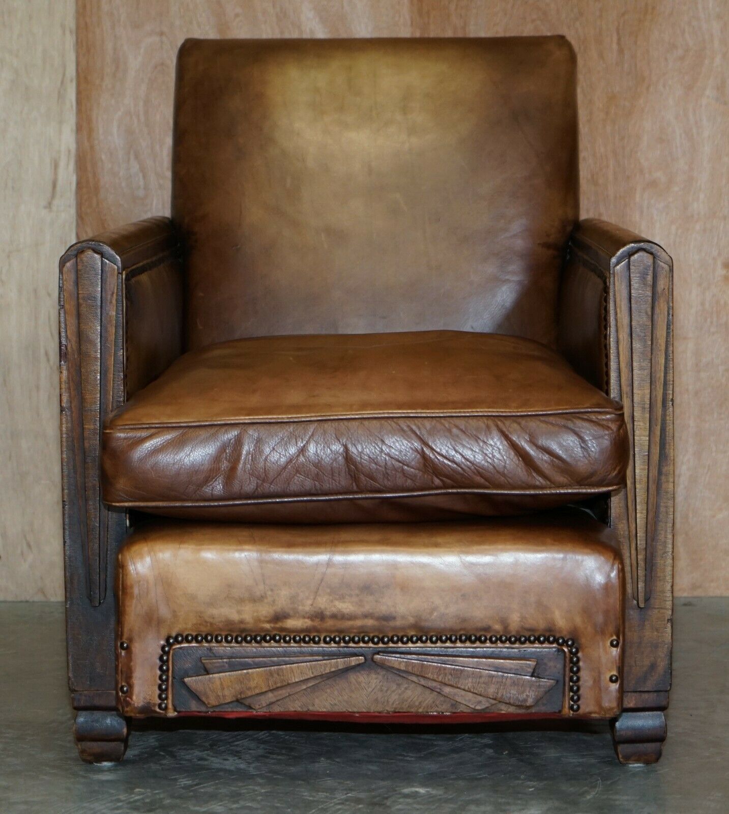 6000.0 Antique Pair Of Metropolitan Art Deco 1920 Hand Dyed Brown Leather Armchairs photo