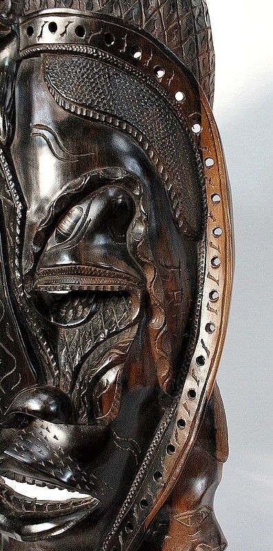 1080.47 Important African Mask In Ebony   20th photo
