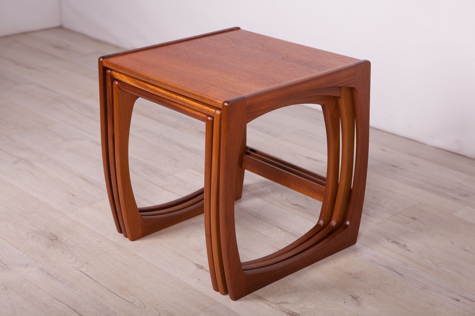 400.0 Nesting Tables By Victor Wilkins For G Plan, 1970s, Set Of 3 photo