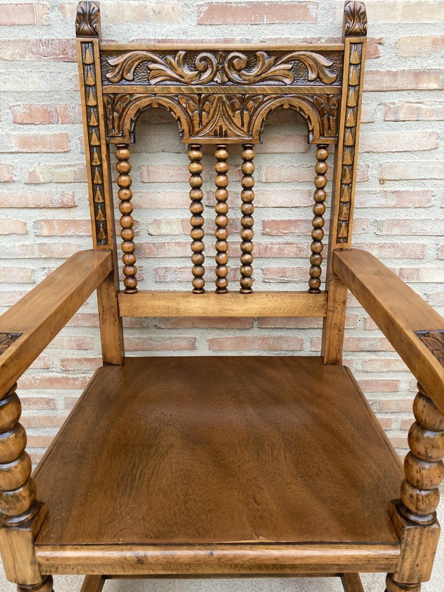 19th Century French Carved Oak Turned Wood Armchair photo vinterior