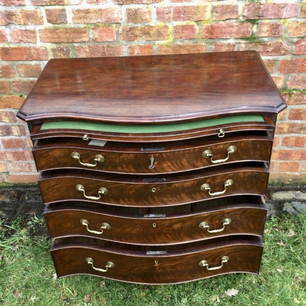Serpentine Chest Of Drawers, 1800s photo Furniture