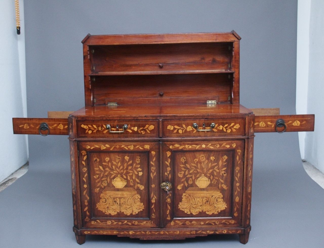photo buy Early 19th Century Dutch Travelling Cabinet