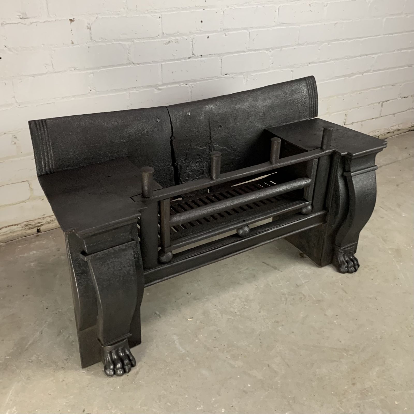 Large Regency Cast Iron Fireplace photo vinterior