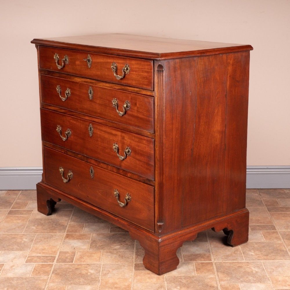 Small 19thc Mahogany Chest Of Drawers photo vinterior